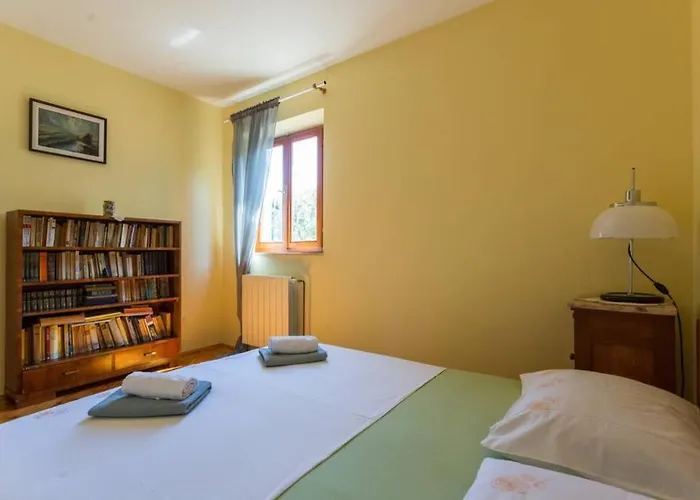 Apartment Sleep & Fly *